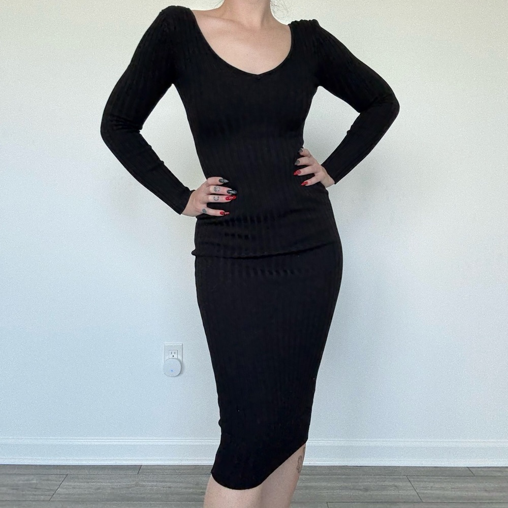✨NWOT✨FASHION NOVA ribbed sweater midi dress